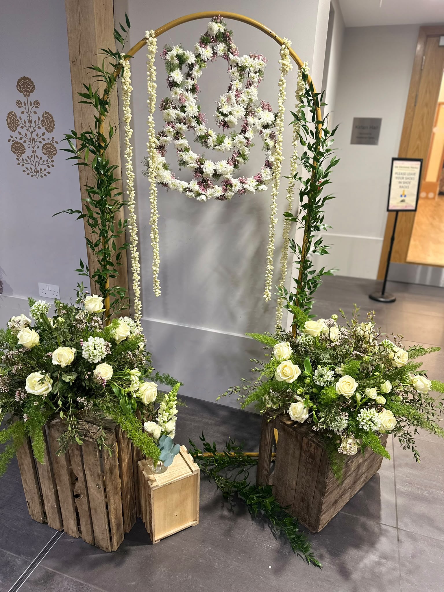 Featured wedding floral 3